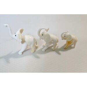 Vintage ceramic‎ Elephant Figurines Set of 3  Miniature Good Luck